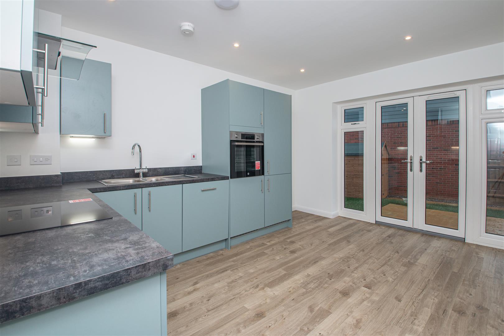 Simmental Way, Whitehouse, Milton Keynes